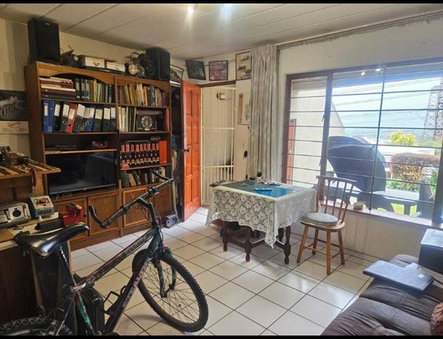 1 BEDROOM APARTMENT FOR SALE IN SUNNYROCK
